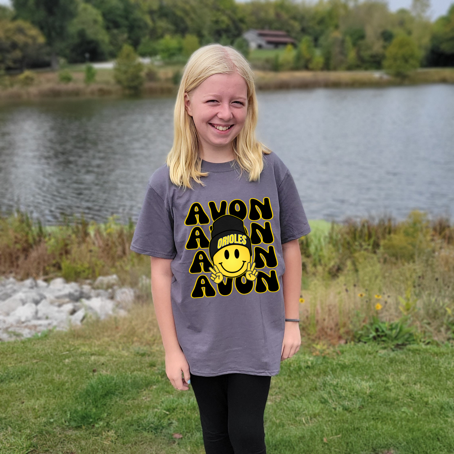 Avon Smiley Tee, Youth (no lashes)